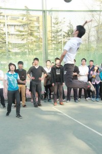 “新生杯”再捷，欧语排提前锁定八强